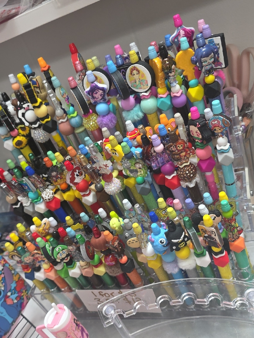 BADGE REELS OR PENS, DIY focals